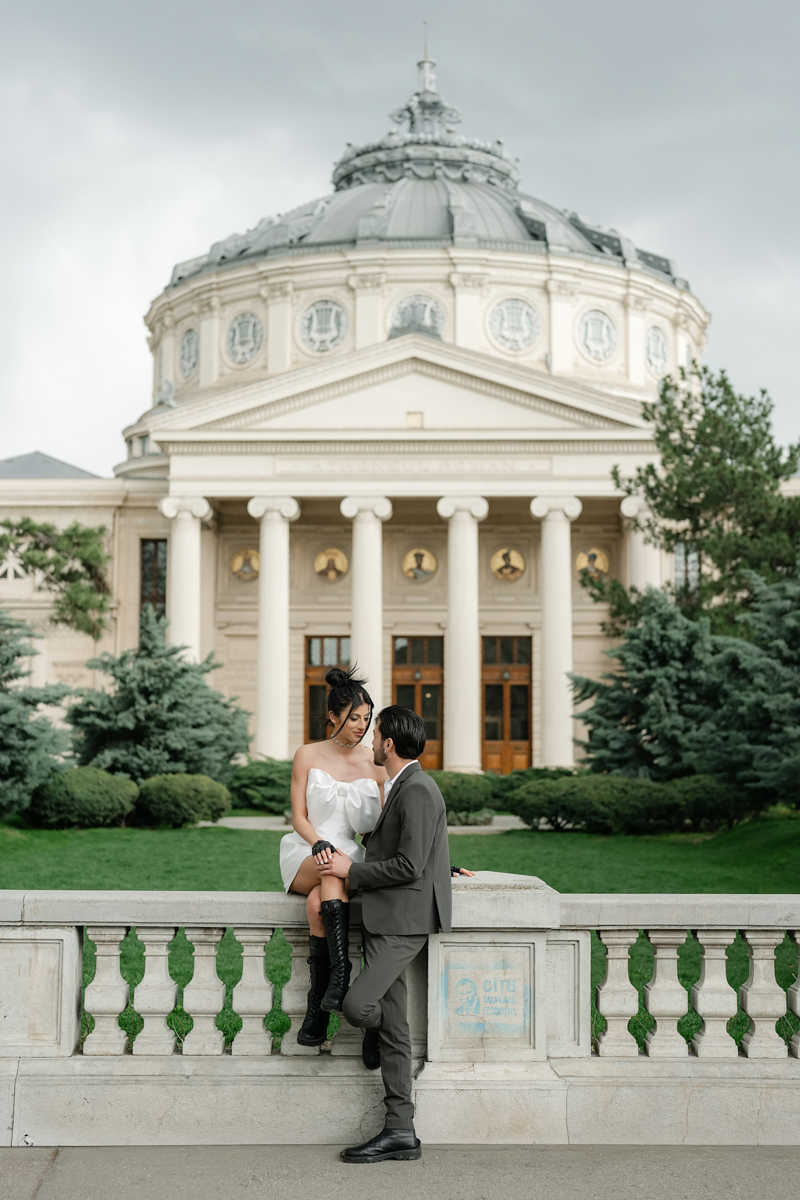 Cununie civilă în stil street în București – eleganță urbană la Ateneul Român