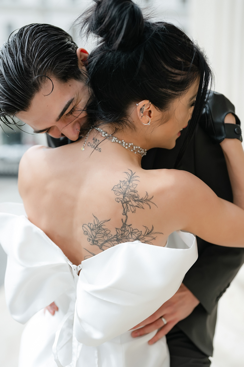 Cununie civilă în stil street în București – eleganță urbană la Ateneul Român