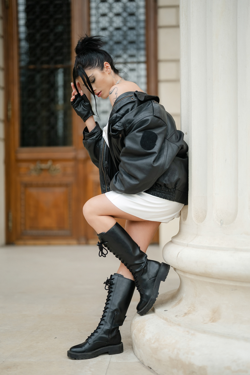 Cununie civilă în stil street în București – eleganță urbană la Ateneul Român