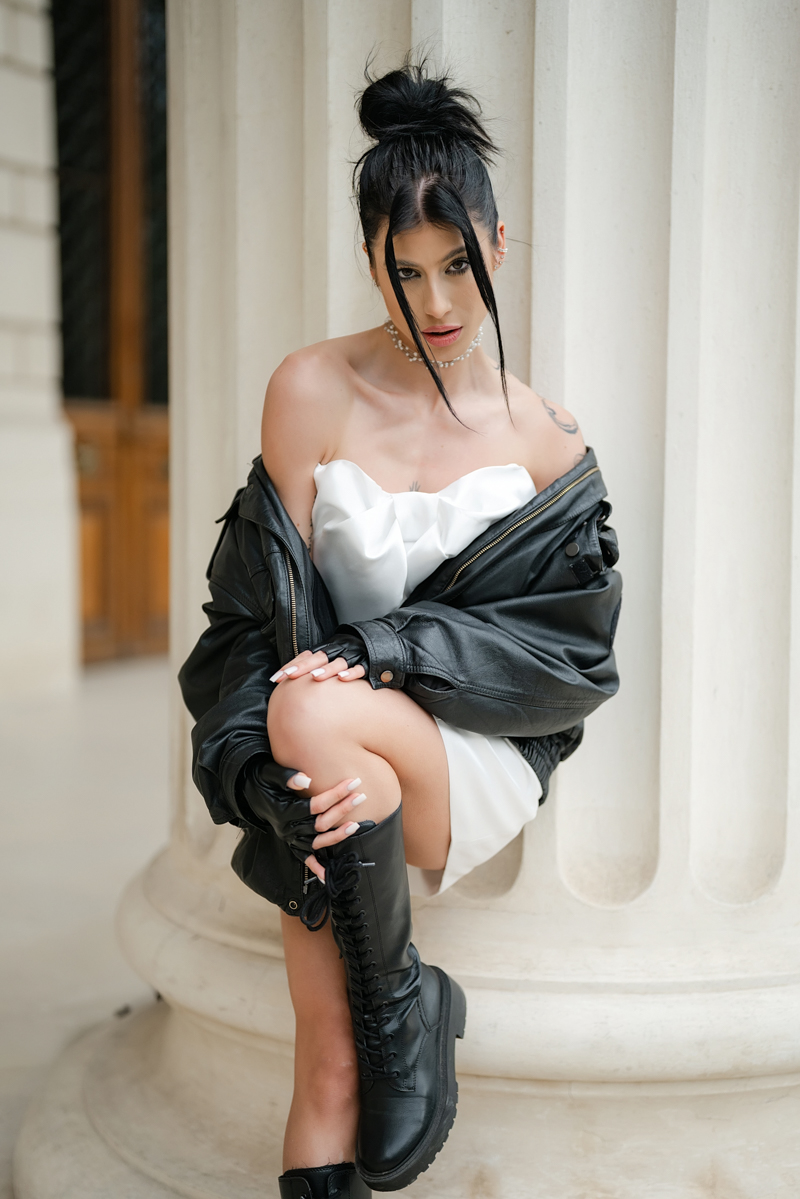 Cununie civilă în stil street în București – eleganță urbană la Ateneul Român