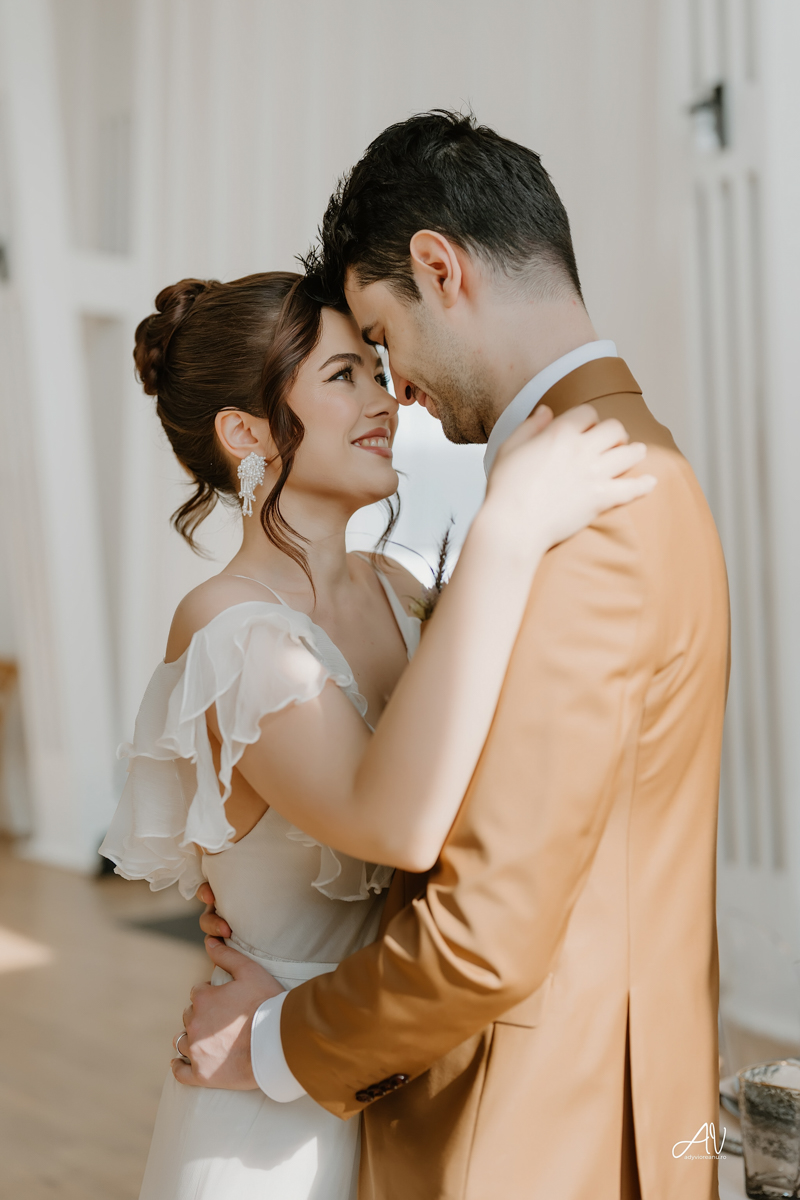 Luisa & Michael at The White Manor