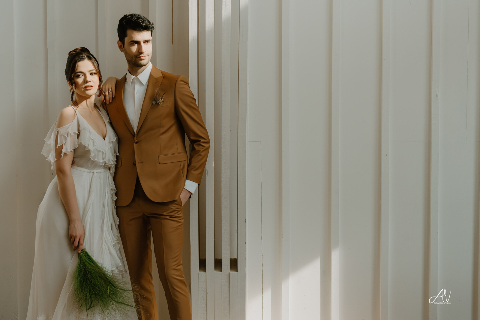 Luisa & Michael at The White Manor