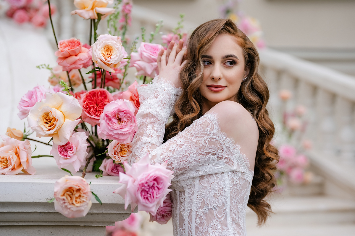 Mireasa in decor regal la Castelul Banffy, Bontida