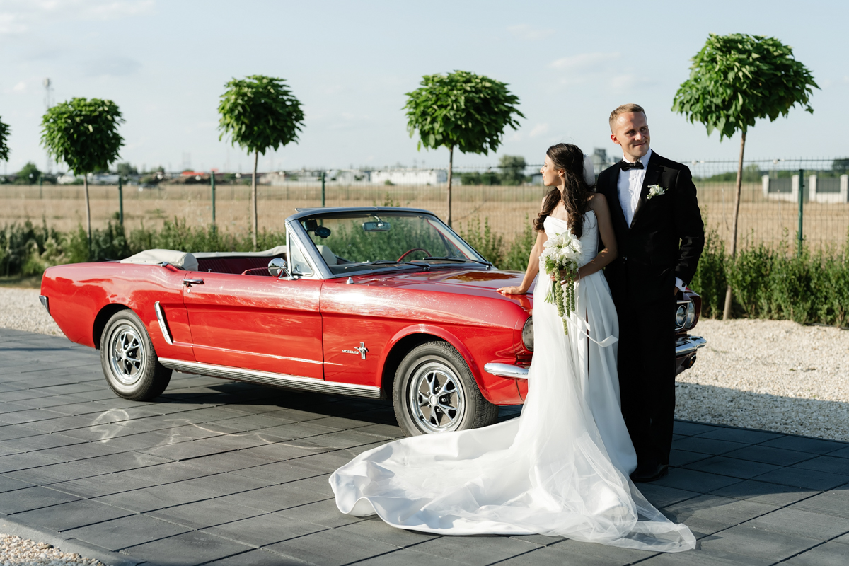 Nuntă Valentina & Alexander la Snagov: Pregătiri la Lakeview Residences și petrecere la Moonlight Venue