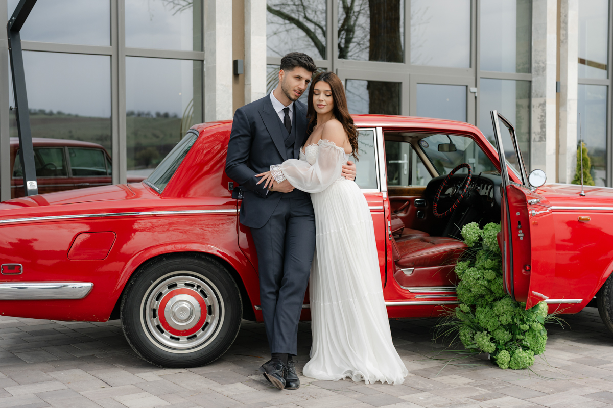 Nuntă la Light House by SunGarden: eleganță retro și artificii pe ponton