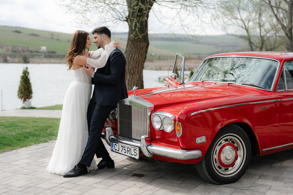 Nuntă la Light House by SunGarden: eleganță retro și artificii pe ponton