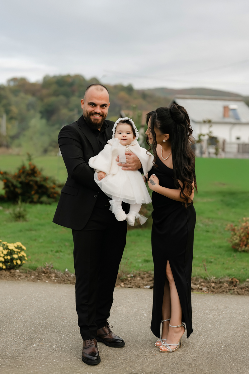 Botezul  Elarei la Ramada Râmnicu Vâlcea