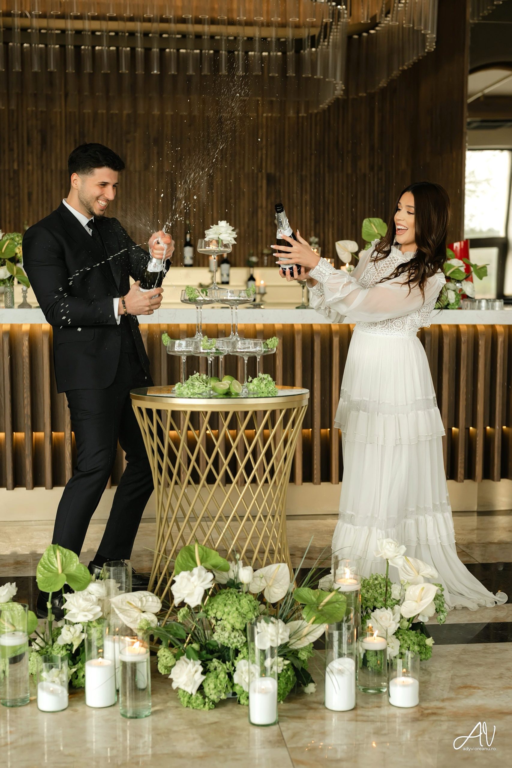 Wedding shooting to Light House by the Lake